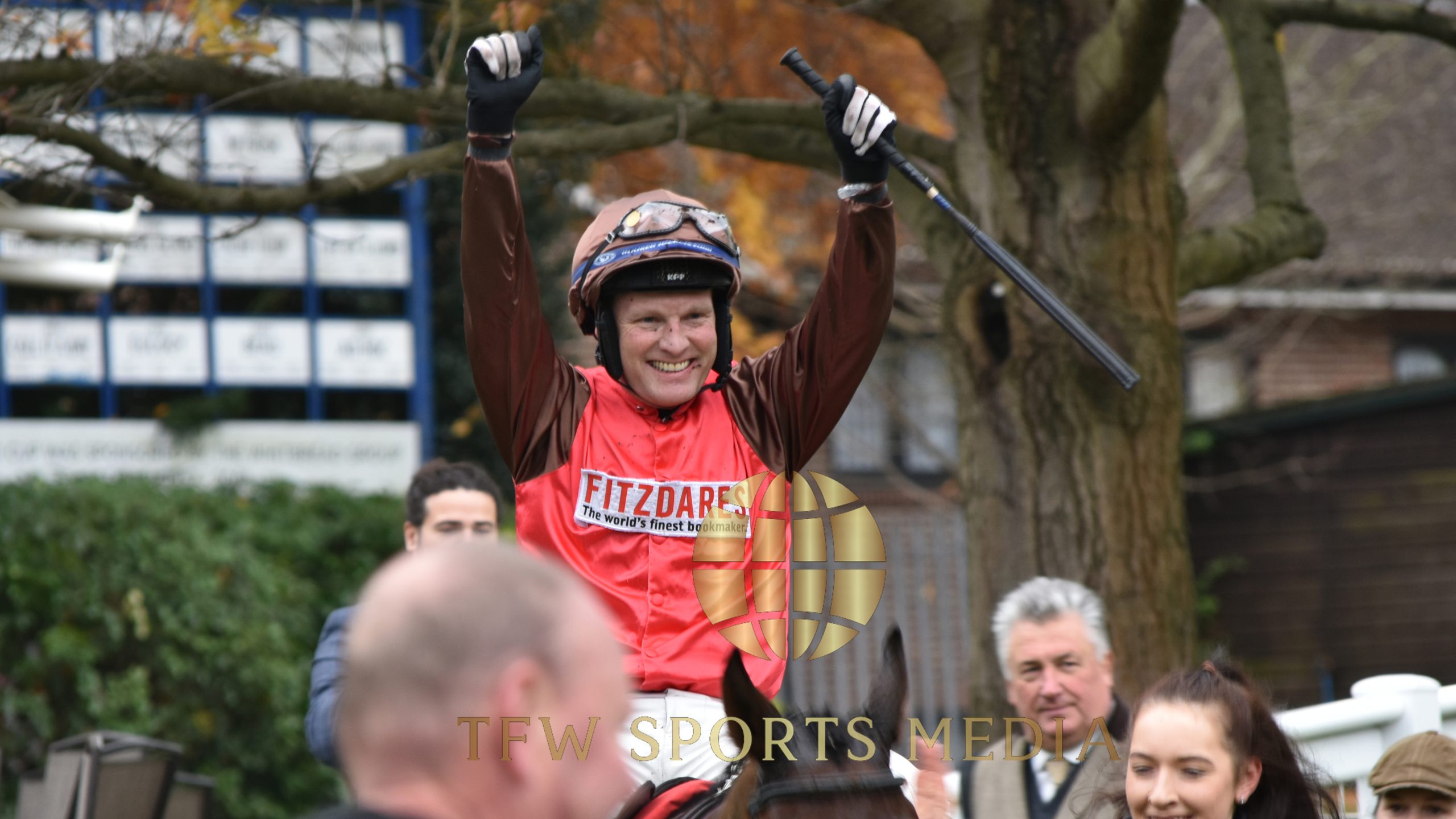 David Maxwell celebrates on Dolphin Square